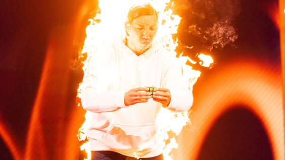 THOMAS VU - Go-Big Show