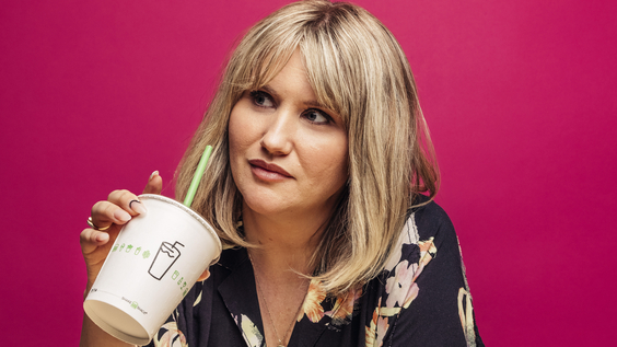JILLIAN BELL