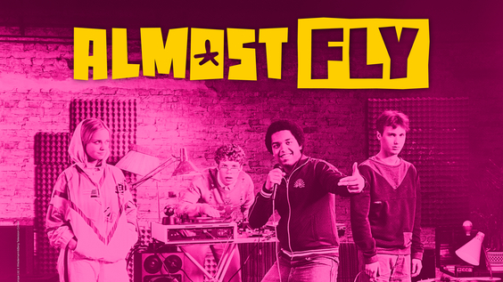 Warner TV Serie kündigt neues Original „Almost Fly“ an