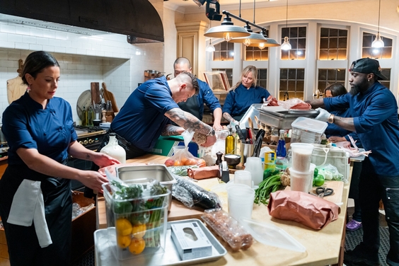 Contestants Prepare Dishes on Food Network's Last Bite Hotel