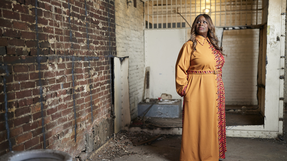 Actress and Comedian Retta Hunts For Spine-Tingling Homes in New HGTV Series 'Scariest House in America' Premiering Friday, Oct. 4, at 9 p.m. ET/PT