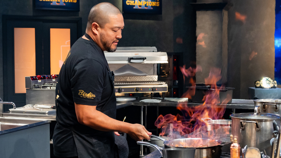 Kevin Lee gets cooking on Food Network's Tournament of Champions VI 