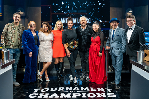 Tournament of Champions VI finale group shot with winner Antonia Lofaso