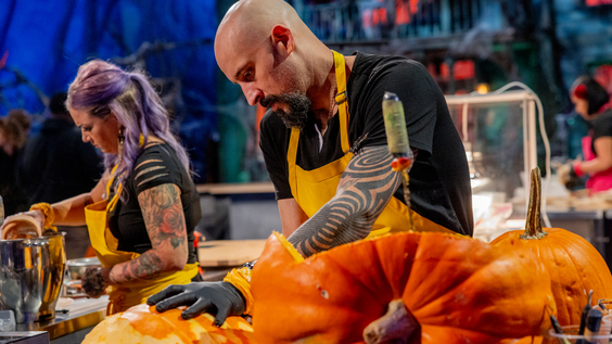 Oven Coven teammates David Smith and Natalie Collins- Fish as seen on Halloween Wars
