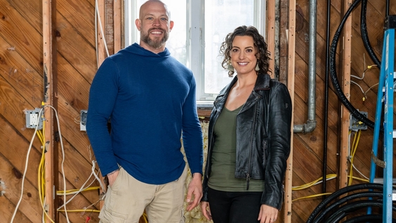 HGTV Greenlights New Home Renovation Series 'What's Wrong With That House?' Starring Home Inspector Joe Mazza and Designer Noel Gatts