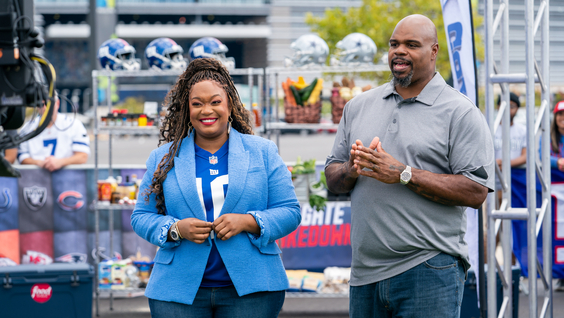 Food Network and NFL Team Up For Primetime Event NFL Tailgate Takedown