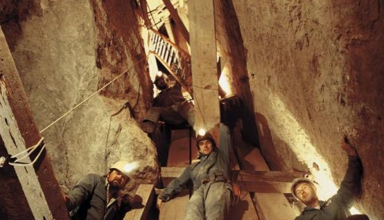 All-New Six-Part Docuseries GOLD, LIES & VIDEOTAPE Explores the Greatest Treasure Hunt in American History