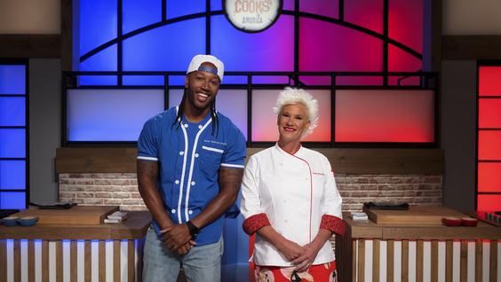 Anne Burrell and New Co-Host Darnell Ferguson Transform Cast of Social Media Stars from Cooking Disasters to Kitchen Masters in Worst Cooks in America: Viral Sensations