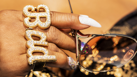 claws-tnt-24236.jpg
