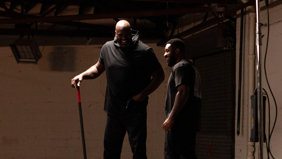 Shaquille O'Neal, Robert Alexander