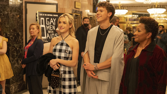 Case Walker, Kiernan Shipka, Wanda Sykes
