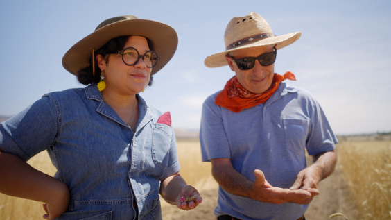 Paola Velez and Alex Weiser tasting rye grain