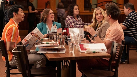 Simu Lu, Molly Shannon, Heléne Yorke, Drew Tarver