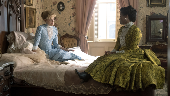 Louisa Jacobson, Denée Benton