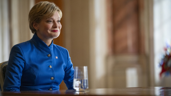 Martha Plimpton