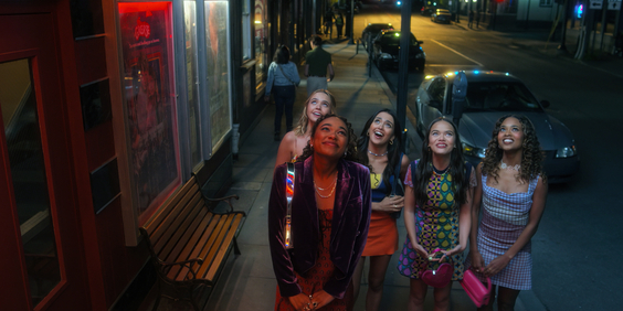 Bailee Madison, Chandler Kinney, Maia Reficco, Malia Pyles, Zaria
