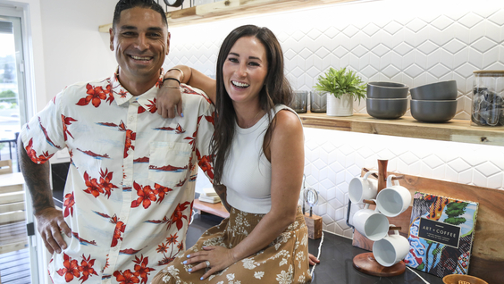 Kamohai and Tristyn Kalama HGTV's Renovation Aloha