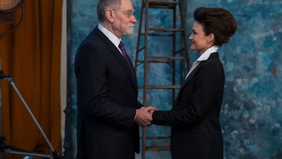 Richard Masur, Carla Gugino