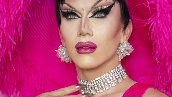 Sasha Velour