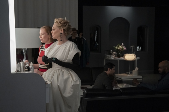 Hannah Einbinder, Jean Smart