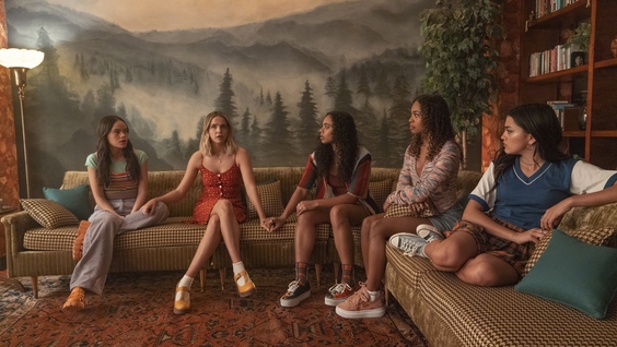Malia Pyles, Bailee Madison, Chandler Kinney, Zaria, Maia Reficco