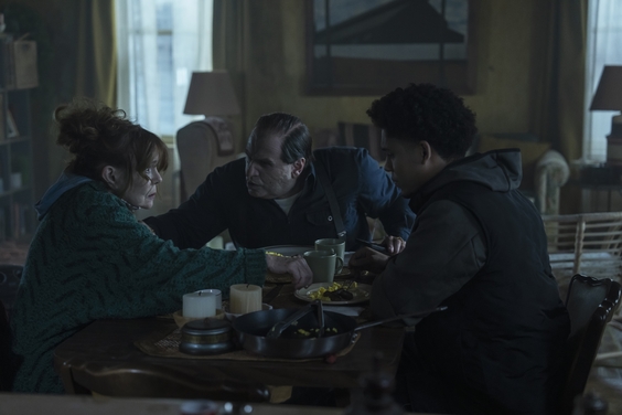 Deirdre O’Connell, Colin Farrell, Rhenzy Feliz