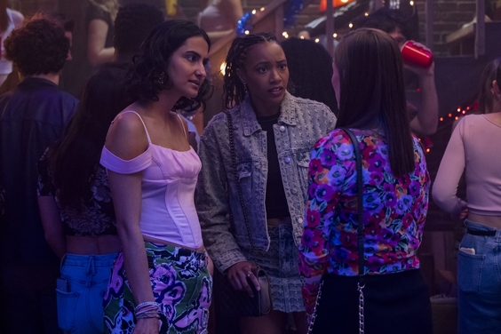 Amrit Kaur, Alyah Chanelle Scott, Pauline Chalamet