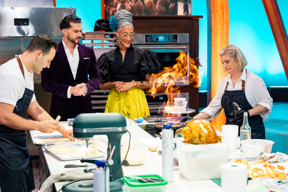 Competitors Jordan Pilarski and Zoe Burmester get a visit from judges Jozef Youssef and Carla Hall