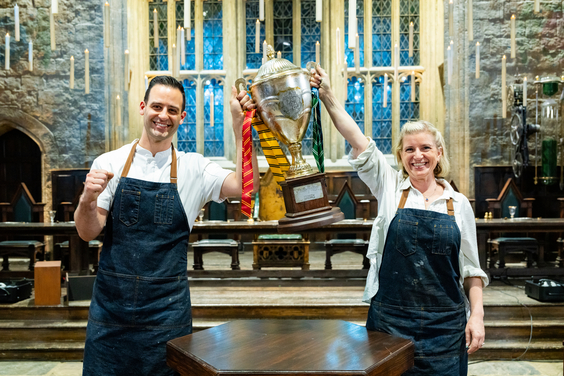 Competitors Jordan Pilarski and Zoe Burmester with the Wizards of Baking Cup