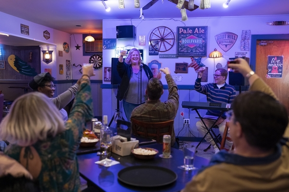 Mary Catherine Garrison, Bridget Everett, Tim Bagley, Jeff Hiller, Murray Hill 