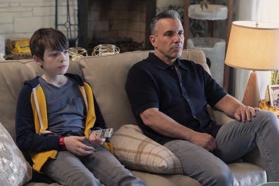 Maxim Swinton, Sebastian Maniscalco