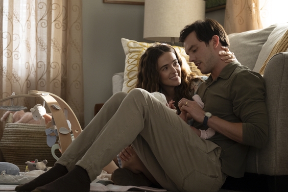 Zoey Deutch, Nicholas Hoult