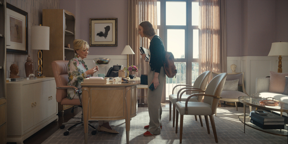 Jean Smart, Hannah Einbinder