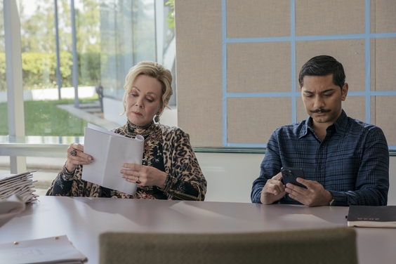 Jean Smart, Mark Indelicato
