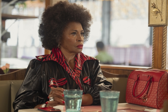 Jenifer Lewis