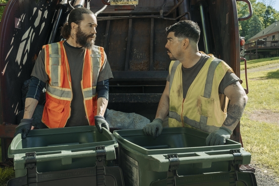 Tom Pelphrey, Raúl Castillo
