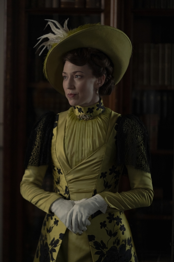 Carrie Coon