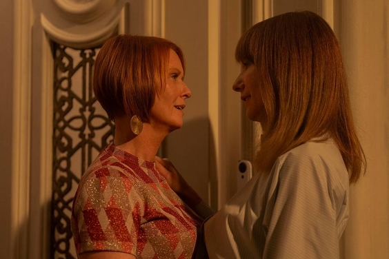 Cynthia Nixon, Dolly Wells