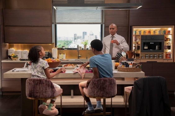 Ellie Reine, Alexander Bello, Christopher Jackson