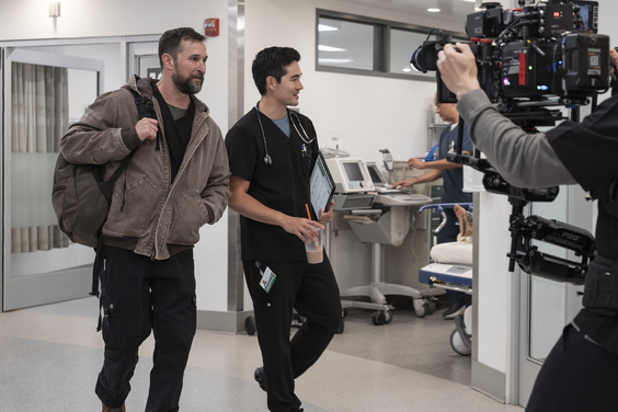 Noah Wyle, Ken Kirby