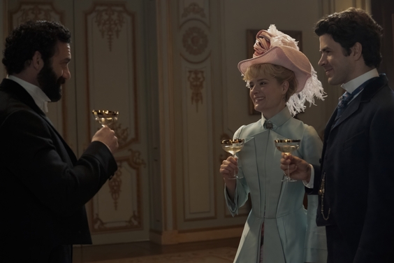 Morgan Spector, Louisa Jacobson, Harry Richardson