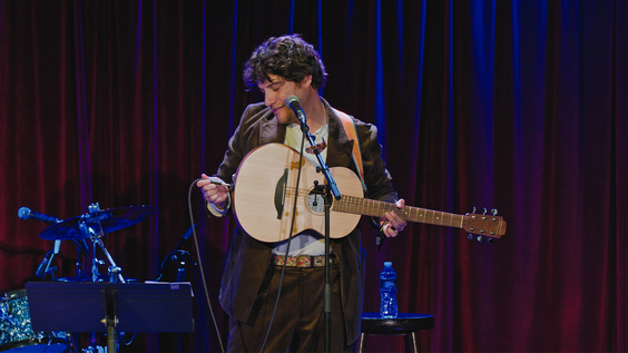 Adam Pally