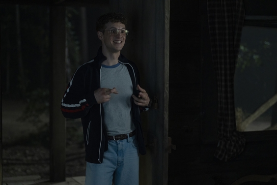Freddie Stroma