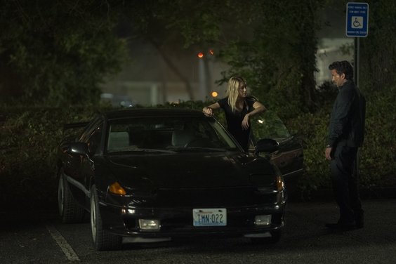 Jennifer Holland, Frank Grillo