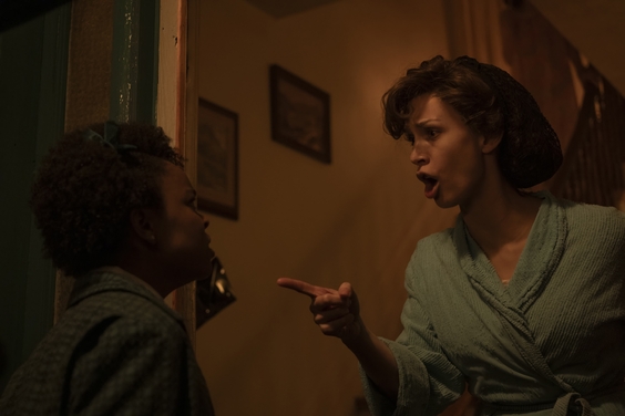 Amanda Christine, Alixandra Fuchs