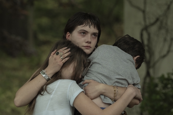 Emilia Jones, Kennedy Moyer, Oliver Eisenson