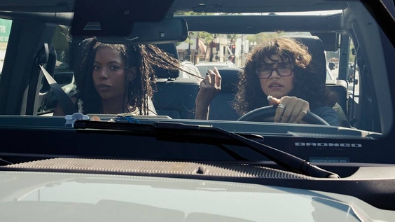 True Whitaker, Odessa A’zion