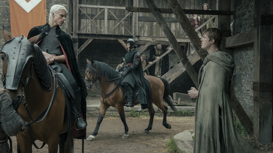 Finn Bennett, Peter Claffey