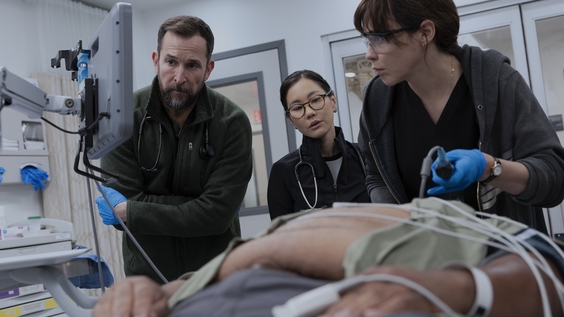 Noah Wyle, Irene Choi, Fiona Dourif