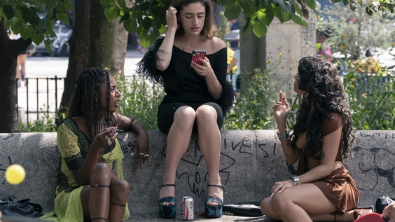 True Whitaker, Rachel Sennott, Odessa A’zion